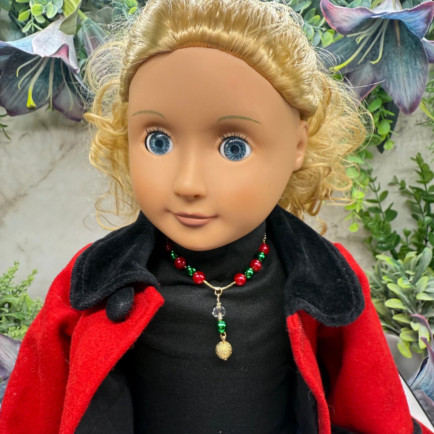 Green & Pinkish Red Pearly Bead Gold Chain Christmas Doll Necklace • 18 Inch Fashion Doll Jewelry