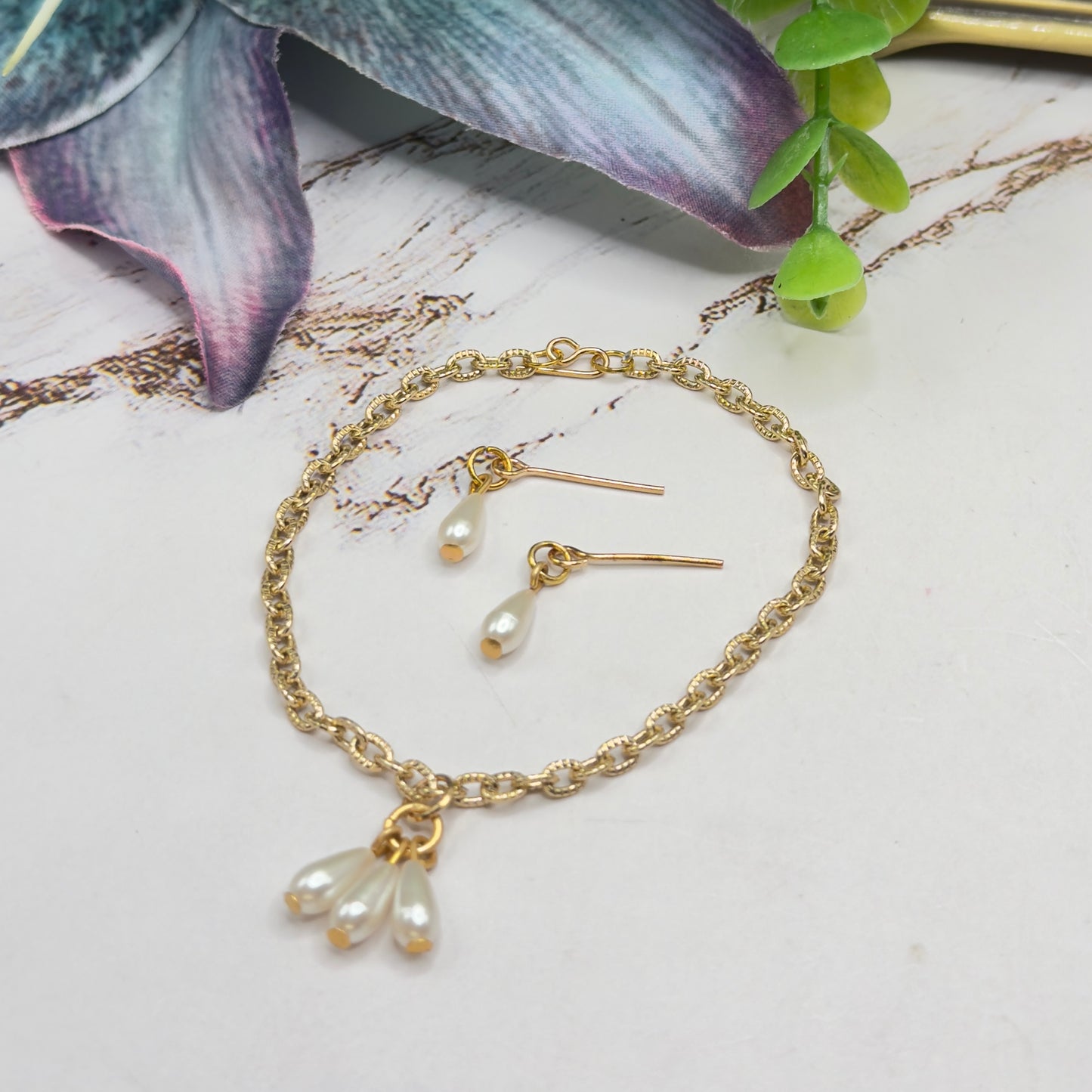 Teardrop Pearl Dangle Pendant Gold Chain Doll Necklace & Earrings Set • 18 Inch Fashion Doll Jewelry