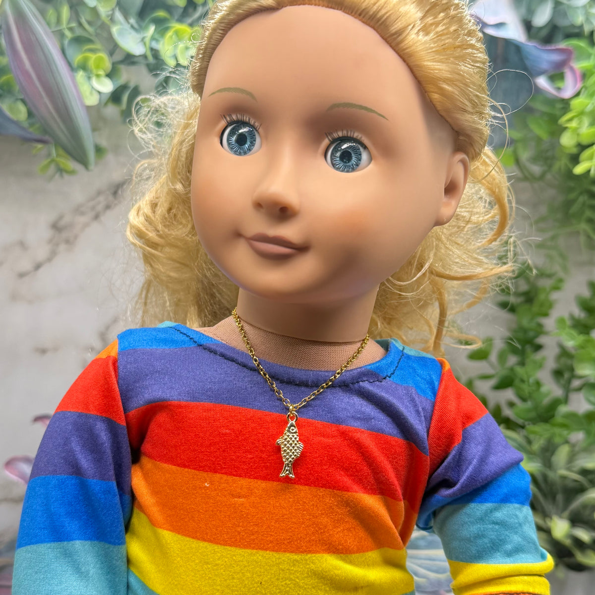 ✨ Handmade Doll Jewelry Designed to Fit popular 18 Inch Fashion Dolls: add a stylish touch to your favorite doll ✨

Fish Charm Gold Chain Doll Necklace