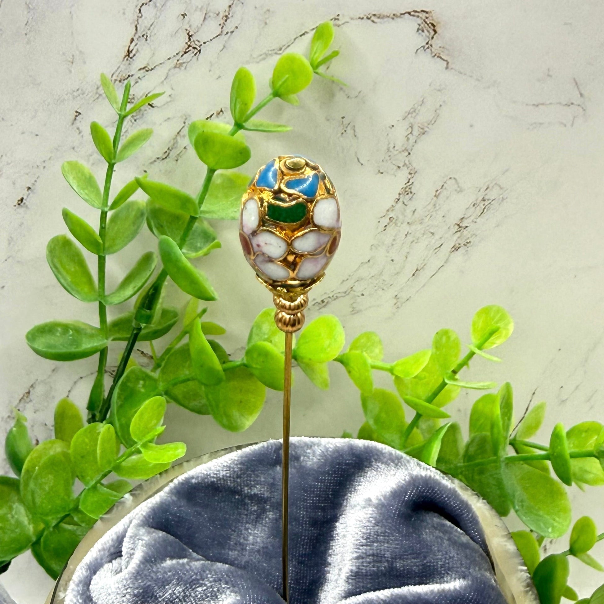✨ Handmade Vintage-Inspired Hatpin | Stick Pin | Hat Accessory | Sweater & Hijab Pin | Decorative Jewelry Gift for Her ✨

Floral Multi-colored Design Cloisonné Egg Shaped with Gold-tone Filigree Accent Hatpin - 6 Inch