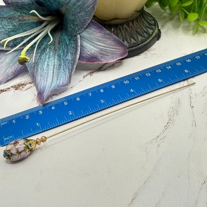 ✨ Handmade Vintage-Inspired Hatpin | Stick Pin | Hat Accessory | Sweater & Hijab Pin | Decorative Jewelry Gift for Her ✨

Floral Multi-colored Design Cloisonné Egg Shaped with Gold-tone Filigree Accent Hatpin - 6 Inch