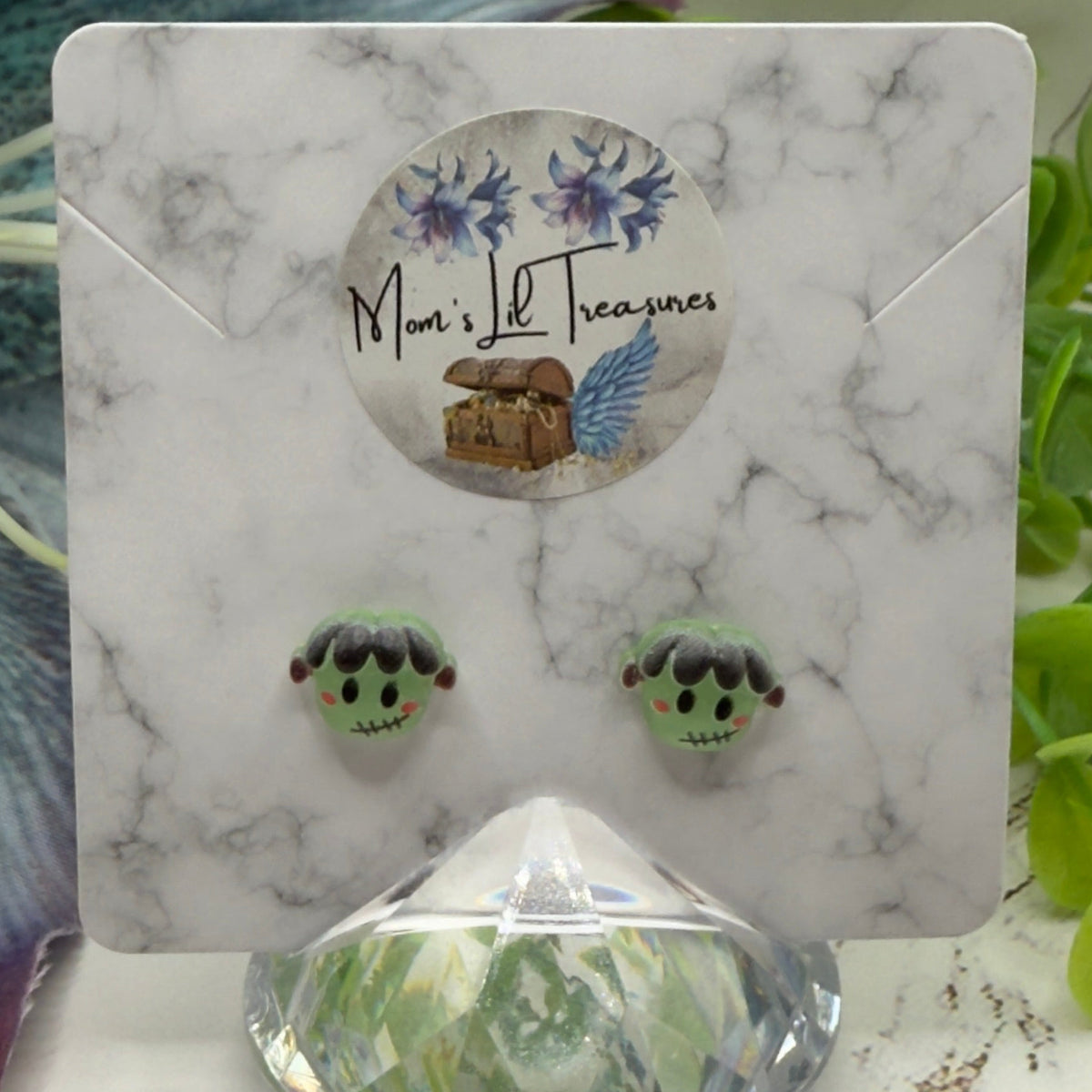 ✨Handmade Doll Jewelry Designed to Fit popular 18 Inch Fashion Dolls: add some “Spooky Halloween 🎃” style to your favorite doll!✨

Frankenstein Monster Halloween Stud Doll Earrings