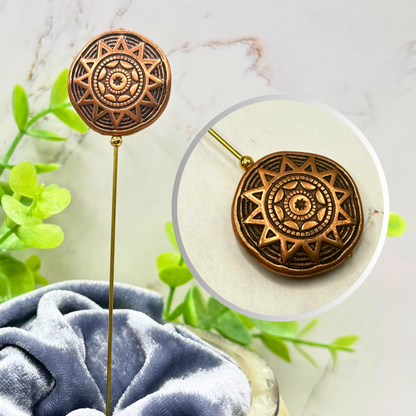 ✨ Handmade Vintage-Inspired Hatpin | Stick Pin | Hat Accessory | Sweater & Hijab Pin | Decorative Jewelry Gift for Her ✨

Geometric Sun Pattern Compass Rose Design Round Copper Bronze Tone Hatpin - 6 Inch