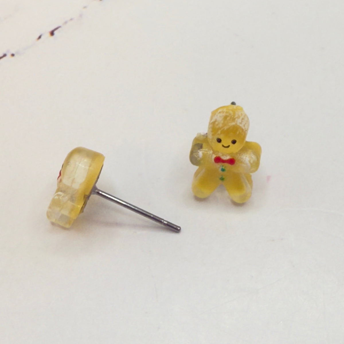 ✨Handmade  Jewelry for 18 Inch Fashion Dolls -  American Girl • Our Generation • Journey Girl • My Life As • Adora • and more✨

Gingerbread Man Christmas Post Doll Earrings