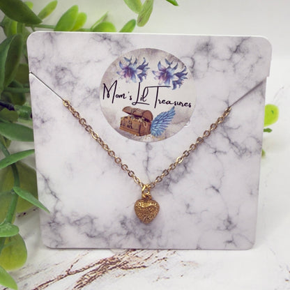✨ Handmade Doll Jewelry Designed to Fit popular 14 Inch Fashion Dolls: add a stylish touch to your favorite doll!✨

Gold Heart Charm Doll Necklace