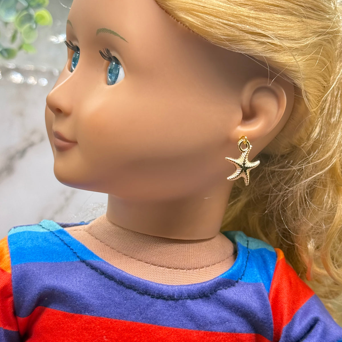 ✨Handmade Doll Jewelry Designed to Fit popular 18 Inch Fashion Dolls: add a little “Summer Fun ☀️ Beachy Style 🏝️” to your favorite doll!✨

Gold Starfish Beach Theme Doll Earrings
