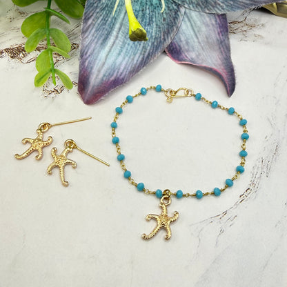 ✨Handmade Doll Jewelry Designed to Fit popular 18 Inch Fashion Dolls: add a little “Summer Fun ☀️ Beachy Style 🏝️” to your favorite doll!✨

Gold Starfish Charm Turquoise Blue Glass Beaded Doll Necklace & Earrings