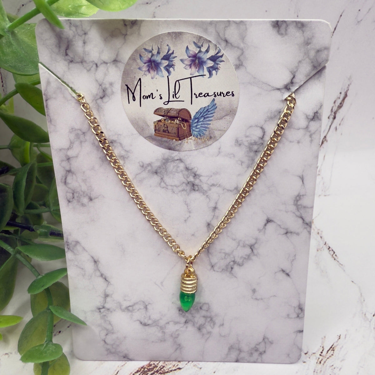 ✨Handmade Doll Jewelry Designed to Fit popular 18 Inch Fashion Dolls: add jolly “Christmas Holiday🎄” style to your favorite doll!✨

Green Christmas Light Charm Gold Doll Necklace
