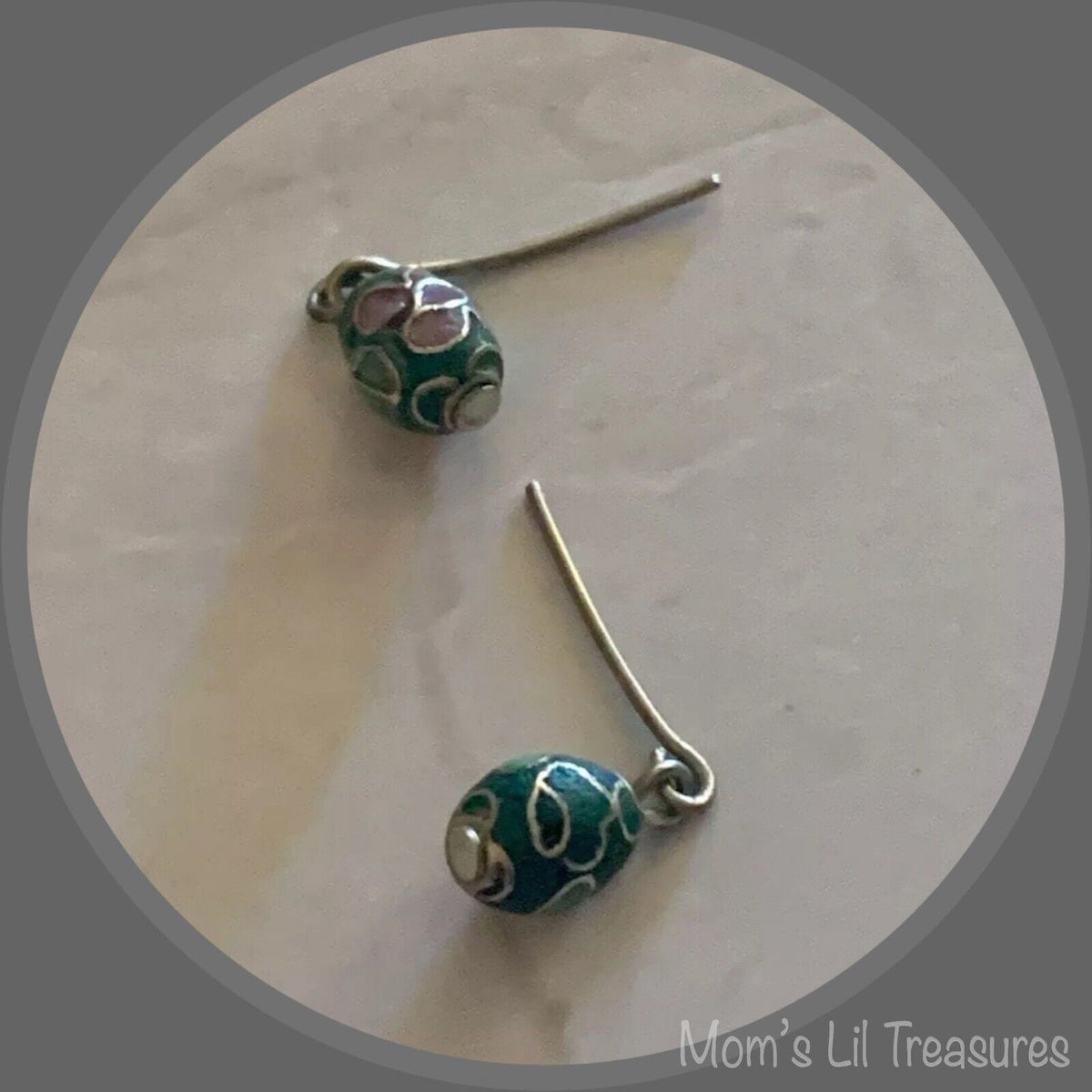 ✨ Handmade Doll Jewelry Designed to Fit popular 14 Inch Fashion Dolls: add a stylish touch to your favorite doll!✨

Green cloisonné Bead with flower design dangle doll earrings.