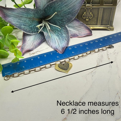 ✨Handmade Jewelry Designed to fit popular 17 to 20 cm (6 to 7 inch) Plushie Labubu Monster Dolls: add a stylish touch to your favorite plushie! ✨

Hammered 2 Tone Bronze Heart Charm Chunky Oval Link Necklace
