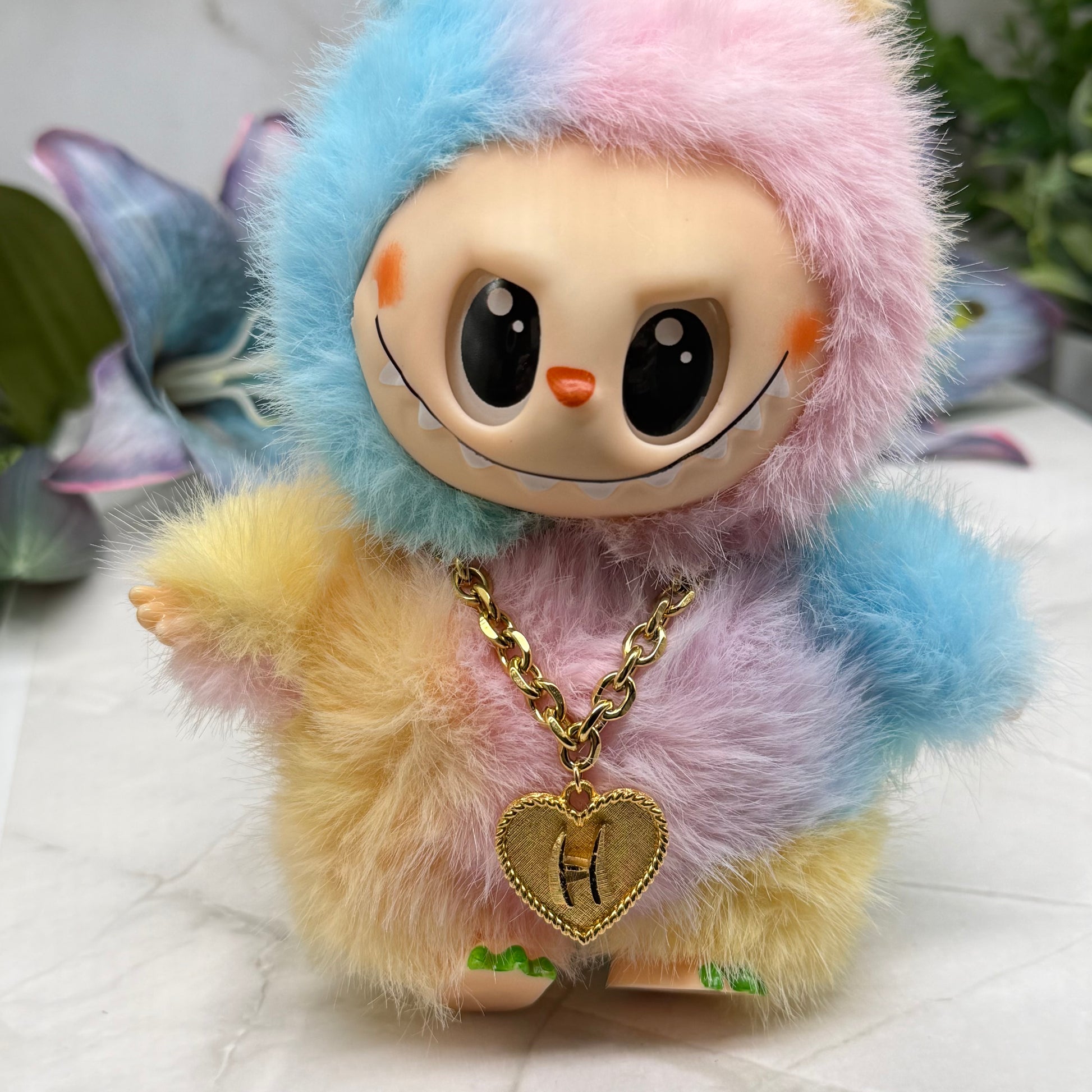 ✨Handmade Jewelry Designed to fit popular 17 to 20 cm (6 to 7 inch) Plushie Labubu Monster Dolls: add a stylish touch to your favorite plushie! ✨

Initial H Gold Heart Pendant Necklace

