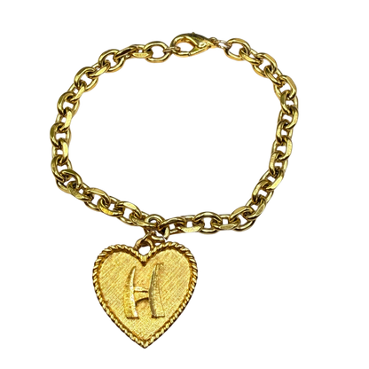 ✨Handmade Jewelry Designed to fit popular 17 to 20 cm (6 to 7 inch) Plushie Labubu Monster Dolls: add a stylish touch to your favorite plushie! ✨

Initial H Gold Heart Pendant Necklace
