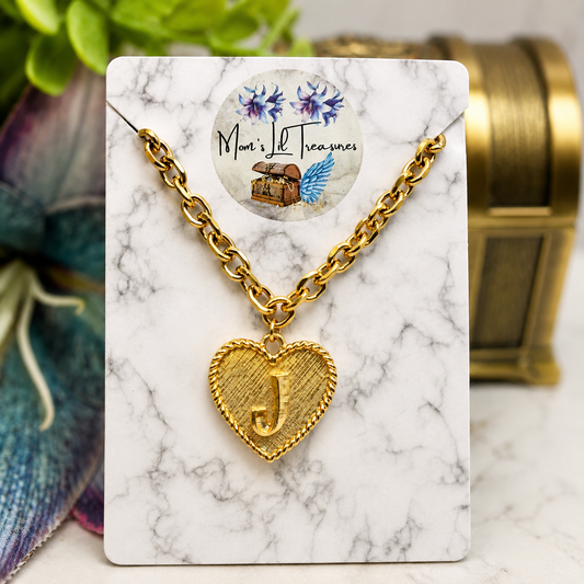 ✨Handmade Jewelry Designed to fit popular 17 to 20 cm (6 to 7 inch) Plushie Labubu Monster Dolls: add a stylish touch to your favorite plushie! ✨

Initial J Gold Heart Pendant Necklace