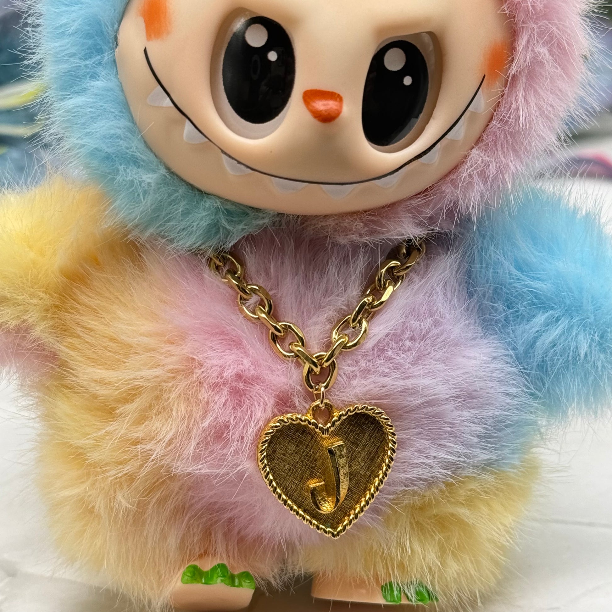 ✨Handmade Jewelry Designed to fit popular 17 to 20 cm (6 to 7 inch) Plushie Labubu Monster Dolls: add a stylish touch to your favorite plushie! ✨

Initial J Gold Heart Pendant Necklace