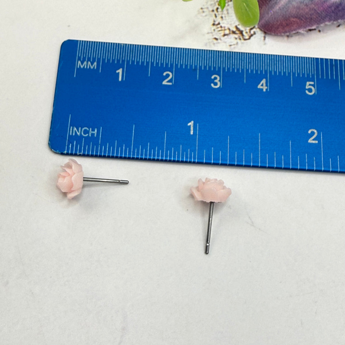 ✨ Handmade Doll Jewelry Designed to Fit popular 18 Inch Fashion Dolls: add a stylish touch to your favorite doll ✨

Light Beige Pink Rose Flower Post Doll Earrings

