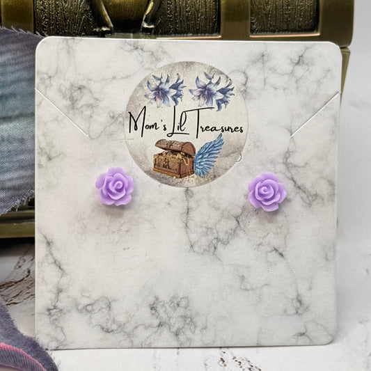 ✨Handmade Post Doll Earrings (Only fit 2mm drilled pierced ears) Designed to Fit popular 18 Inch Fashion Dolls: add a stylish touch to your favorite doll ✨

Light Purple Lilac Rose Flower 2mm Post Doll Earrings