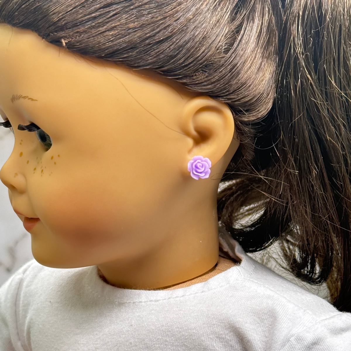 ✨Handmade Post Doll Earrings (Only fit 2mm drilled pierced ears) Designed to Fit popular 18 Inch Fashion Dolls: add a stylish touch to your favorite doll ✨

Light Purple Lilac Rose Flower 2mm Post Doll Earrings