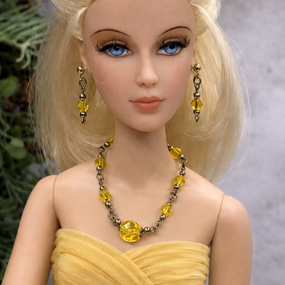 Light Yellow Glass Crystal Doll Necklace Earring Set. The necklace measures 4.5 inches long. Necklace and earrings shown on 16” Madame Alexander - Alex doll 
