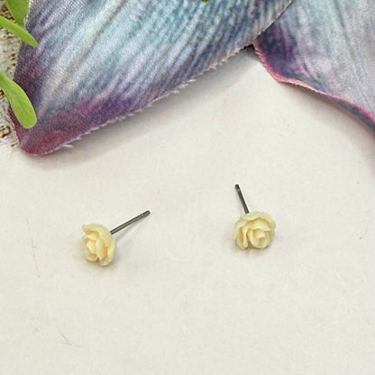 ✨ Handmade Doll Jewelry Designed to Fit popular 18 Inch Fashion Dolls: add a stylish touch to your favorite doll ✨

Light Yellow Rose Flower Post Doll Earrings
