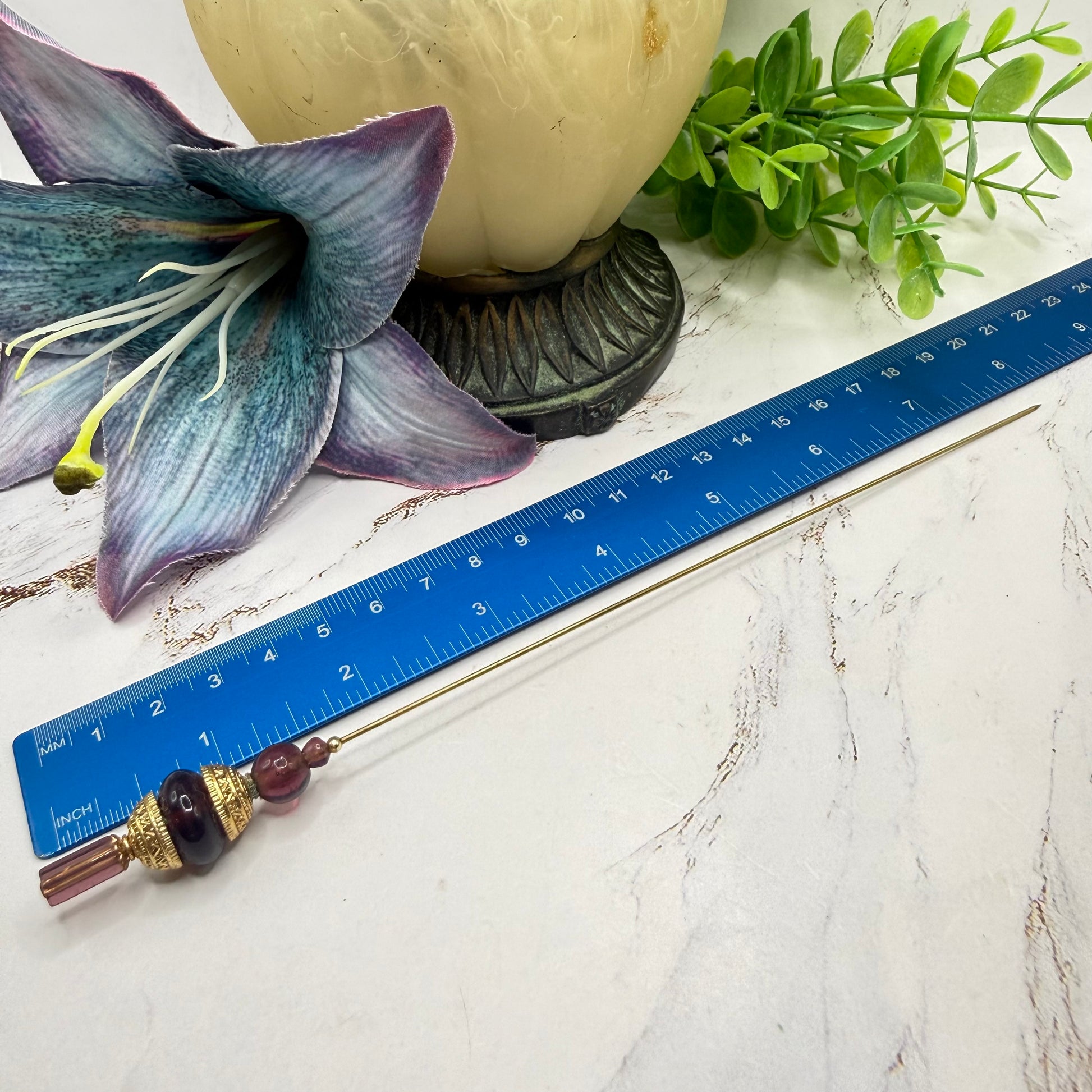✨ Handmade Vintage-Inspired Hatpin | Stick Pin | Hat Accessory | Sweater & Hijab Pin | Decorative Jewelry Gift for Her ✨

Multi-tiered Translucent Purple Glass and Gold Tone Dome Shape Accents Hatpin - 8 Inch