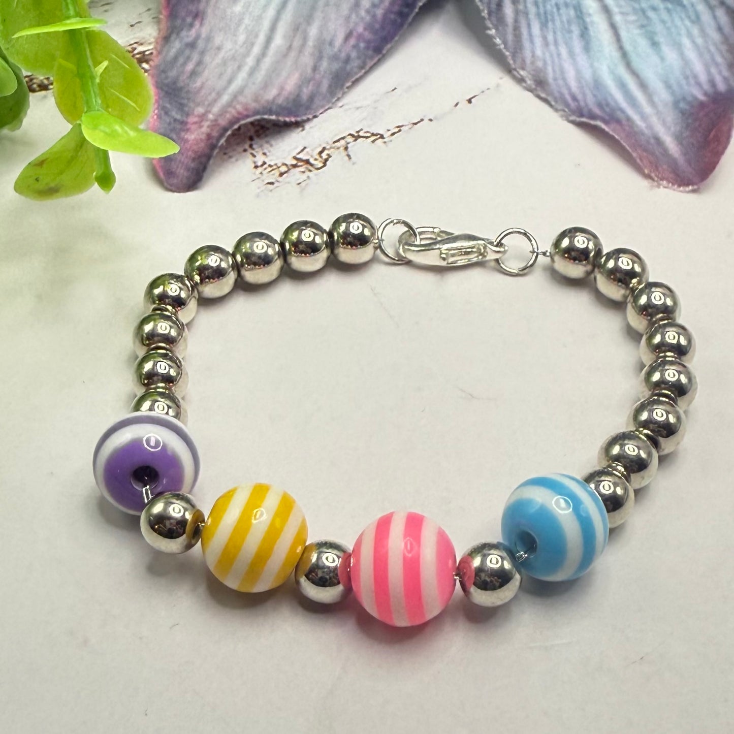 ✨Handmade Jewelry Designed to fit popular 17 to 20 cm (6 to 7 inch) Plush Labubu Monster Dolls: add a stylish touch to your favorite plushie! ✨

Multi Color Striped Bead Silver Ball Necklace