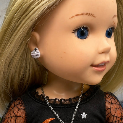 Handmade Doll Jewelry Designed to Fit popular 14 Inch Fashion Dolls: add some “Spooky Halloween 🎃” style to your favorite doll! Mummy Halloween Doll Necklace and Earrings Set