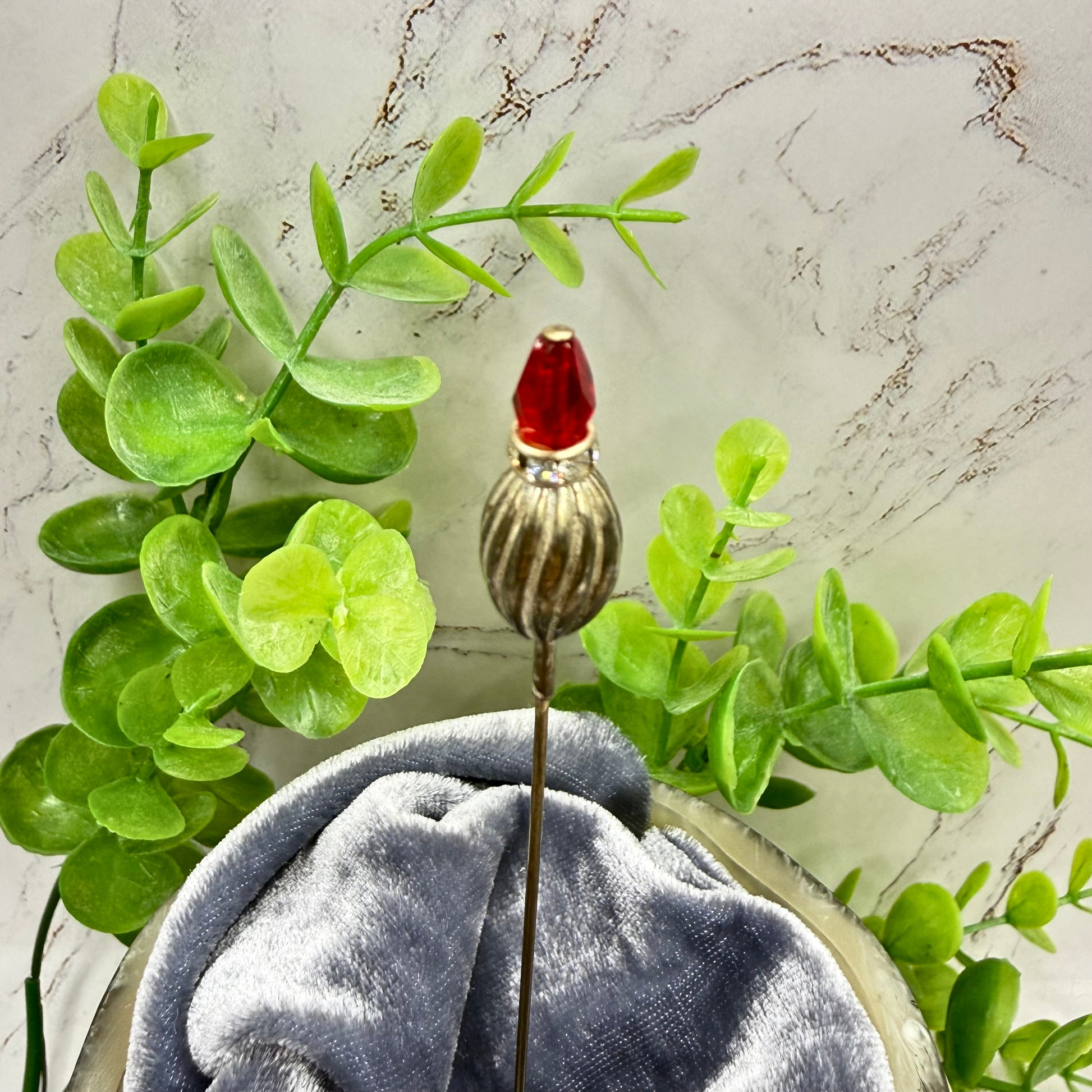 ✨ Handmade Vintage-Inspired Hatpin | Stick Pin | Hat Accessory | Sweater & Hijab Pin | Decorative Jewelry Gift for Her ✨

Red Glass Teardrop Antique Silver -Tone Corrugated Clear Rhinestone Accent Hatpin - 6 Inch