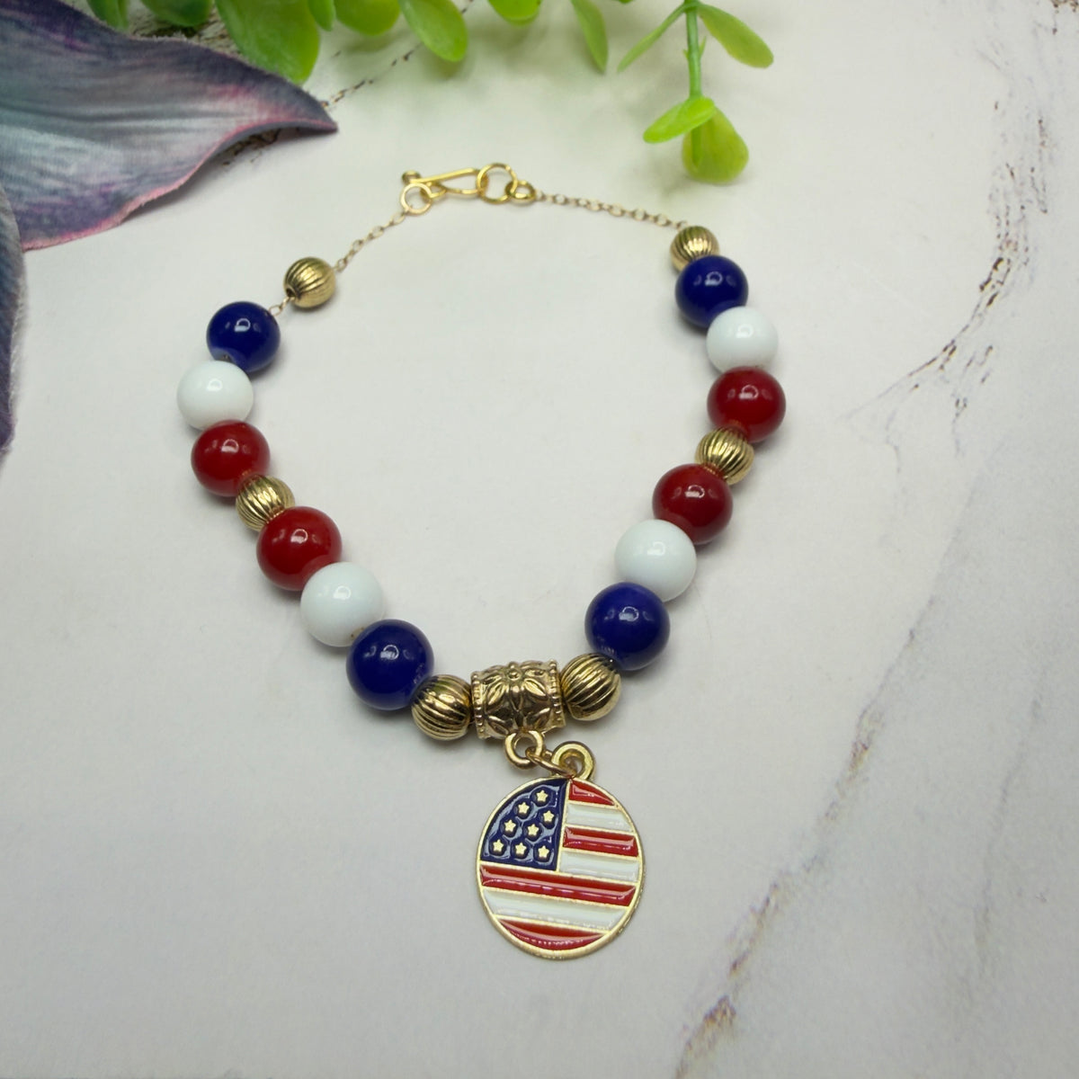 ✨ Handmade Doll Jewelry Designed to Fit popular 18 Inch Fashion Dolls: add a touch of “Patriotic Flare 🇺🇸” to your favorite doll!✨

Red White Blue Beaded America Flag Round Charm Doll Necklace
