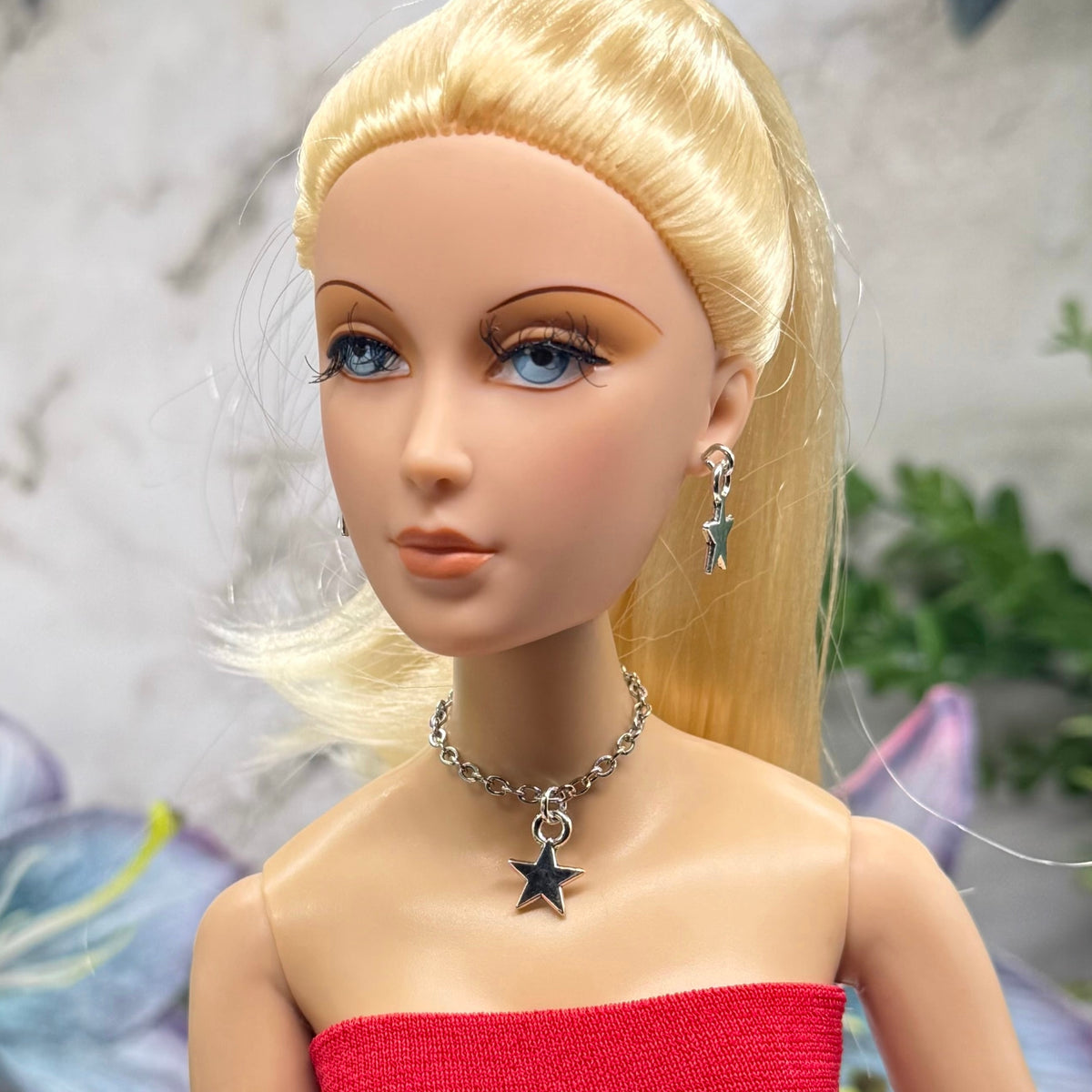 ✨Handmade Doll Jewelry Designed to Fit popular 16 Inch Fashion Dolls: add a stylish touch to your favorite doll ✨

Silver Star Charm Doll Necklace & Earrings Set