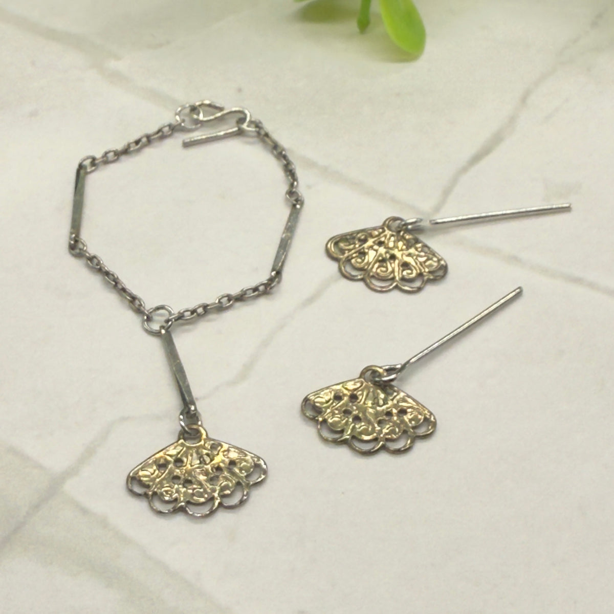 Silver & Gold Filigree Fan Dangle Doll Necklace Earring Set • 16 Inch Doll Jewelry