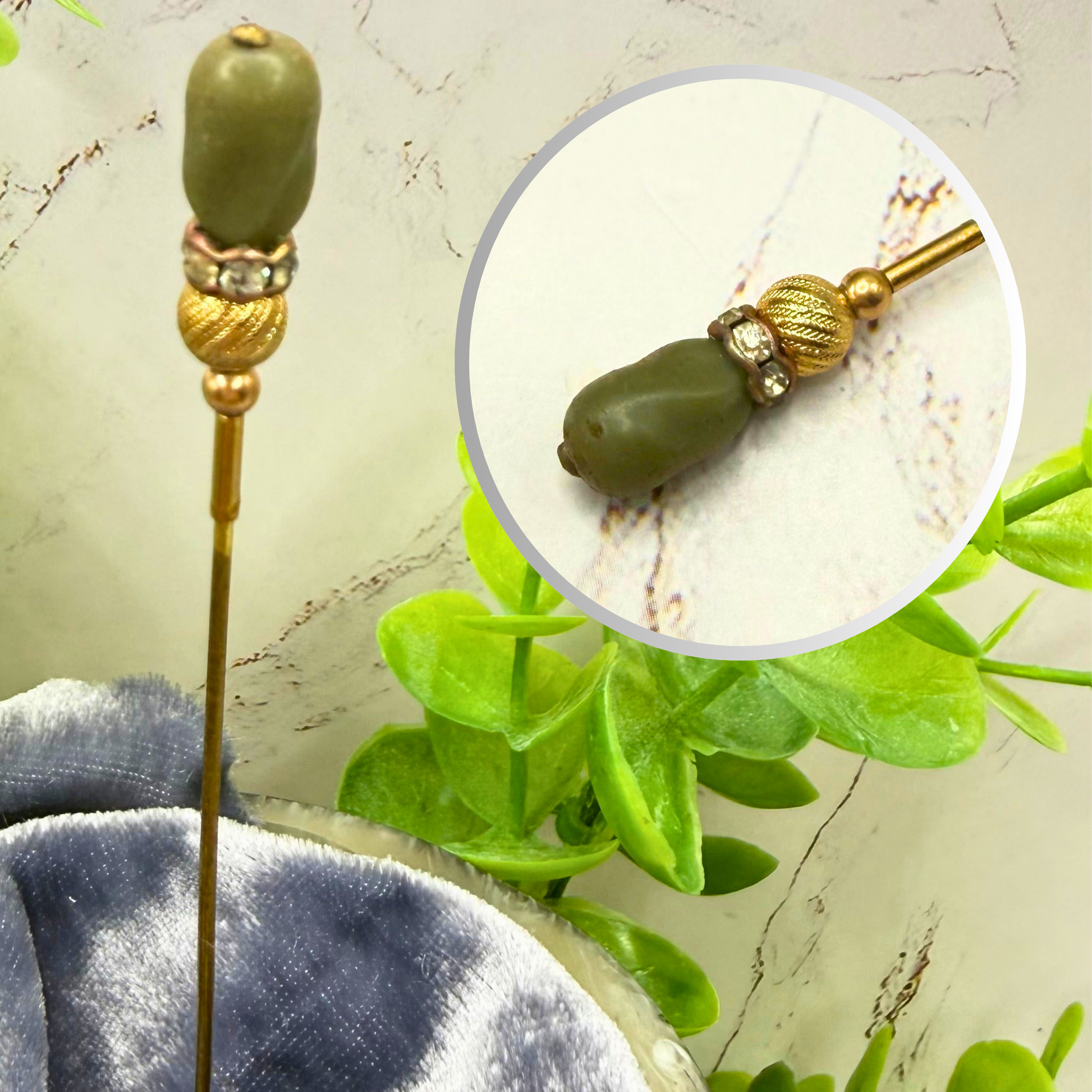 ✨ Handmade Vintage-Inspired Hatpin | Stick Pin | Hat Accessory | Sweater & Hijab Pin | Decorative Jewelry Gift for Her ✨

Olive Green Topper - Clear Rhinestone Band - Textured Gold Tone Base Hatpin - 6 Inch