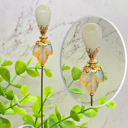 ✨ Handmade Vintage-Inspired Hatpin | Stick Pin | Hat Accessory | Sweater & Hijab Pin | Decorative Jewelry Gift for Her ✨

Teardrop White Glass Iridescent Yellow Golden Design 6 Inch Hatpin
