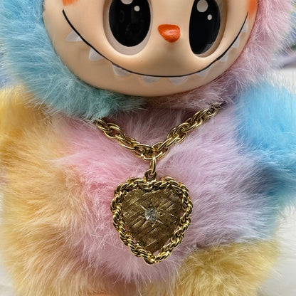 ✨Handmade Jewelry Designed to fit popular 17 to 20 cm (6 to 7 inch) Plushie Labubu Monster Dolls: add a stylish touch to your favorite plushie! ✨

Textured Rope Border Heart Pendant Necklace