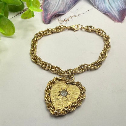 ✨Handmade Jewelry Designed to fit popular 17 to 20 cm (6 to 7 inch) Plushie Labubu Monster Dolls: add a stylish touch to your favorite plushie! ✨

Textured Rope Border Heart Pendant Necklace