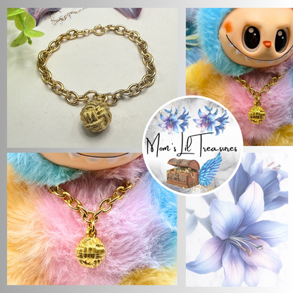 ✨Handmade Jewelry Designed to fit popular 17 to 20 cm (6 to 7 inch) Plushie Labubu Monster Dolls: add a stylish touch to your favorite plushie! ✨

Textured Sphere Pendant Gold Necklace