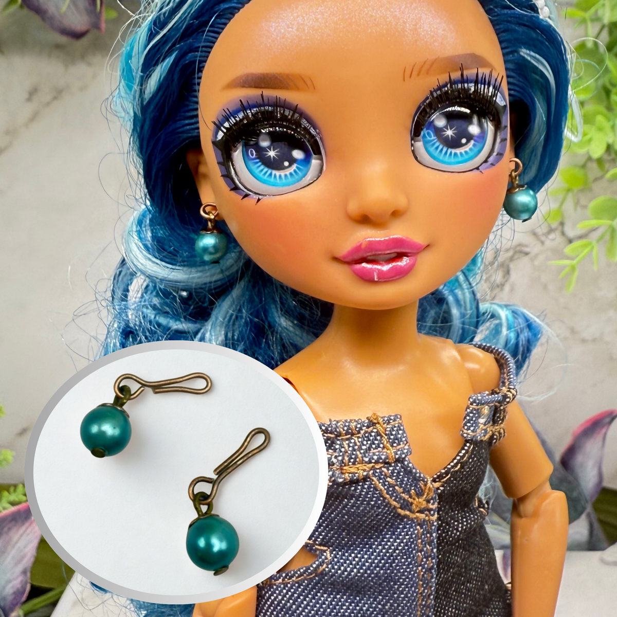 Handmade Doll Jewelry for 10-12” Fashion Trend - 1:6 Size Dolls: add a stylish touch to your favorite doll!
Turquoise Green Pearl Dangle Doll Earrings